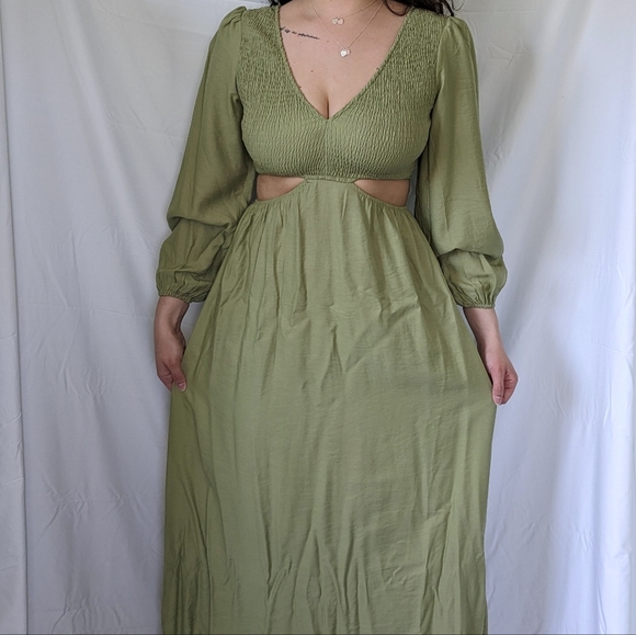 SOLD ON DEPOP - Picture 3 of 6